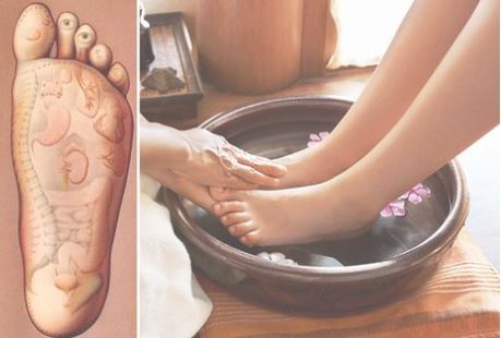 12 bệnh được chữa lành khi ngâm chân bằng nước muối thảo dược trước khi đi ngủ