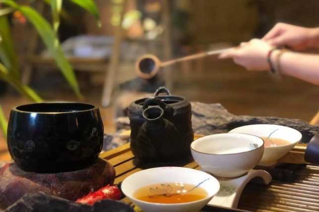 4 sai lầm tai hại khi uống trà khiến bạn dễ bị “say”, nhất là điều thứ 2 cực kỳ nguy hiểm