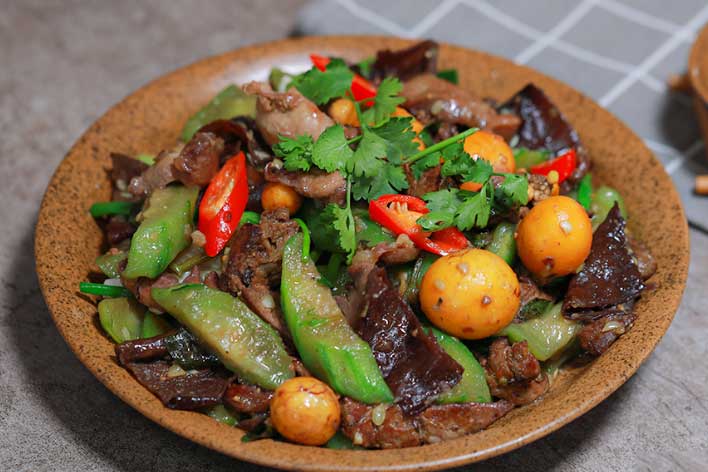 3 bộ phận “cực phẩm” của gà xếp lên mâm "tranh nhau gắp" nhưng lại chứa nhiều chất độc, nhất loại thứ 3