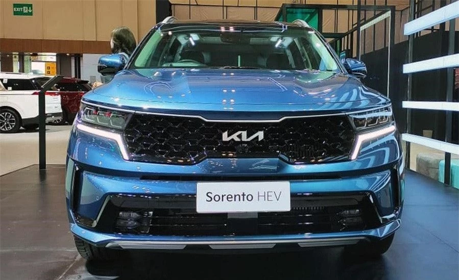 kia-sorento-hev-2