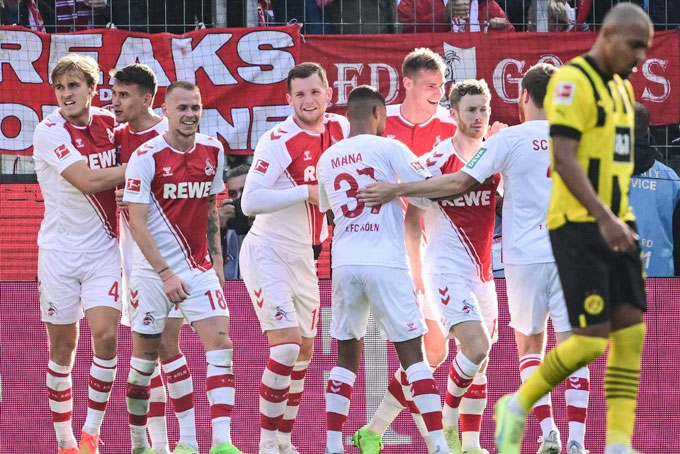 Thua ngược Cologne, Dortmund lỡ thời cơ chiếm ngôi đầu Bundesliga