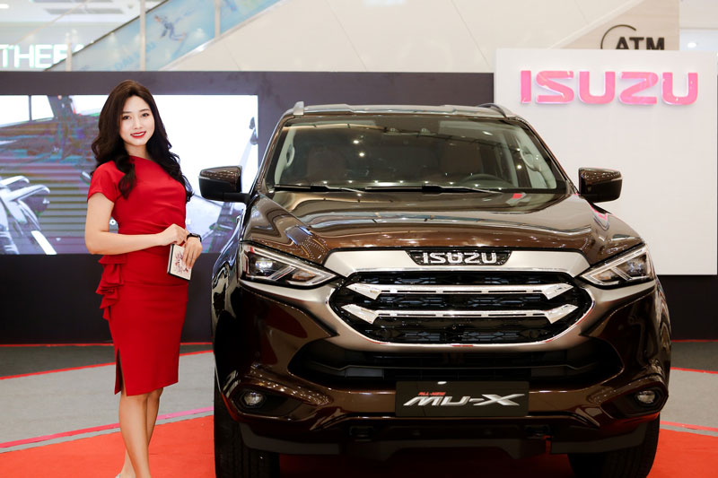 Bảng giá xe Isuzu tháng 10/2022