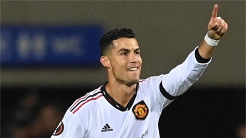 Tại sao HLV Ten Hag phải để Ronaldo đá chính ở trận Man City vs MU?