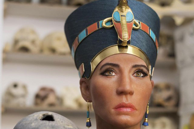 Gi&#x1EA3;i m&#xE3; b&#xED; &#x1EA9;n v&#x1EC1; ch&#x1EE7;ng t&#x1ED9;c c&#x1EE7;a ng&#x1B0;&#x1EDD;i Ai C&#x1EAD;p c&#x1ED5; &#x111;&#x1EA1;i