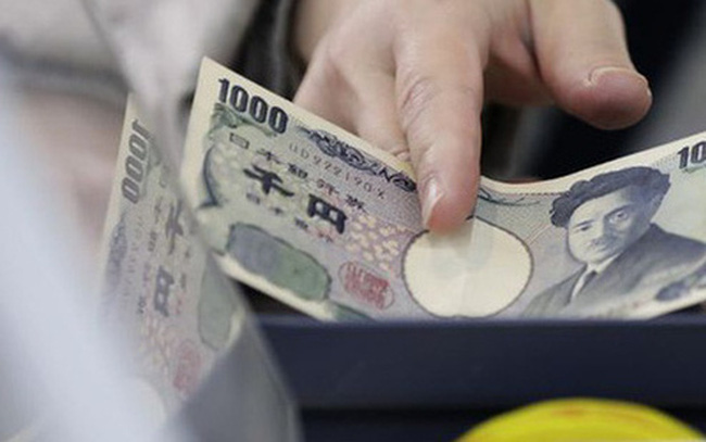 Nhật Bản chi 19,6 tỷ USD để chặn đà giảm của đồng Yen
