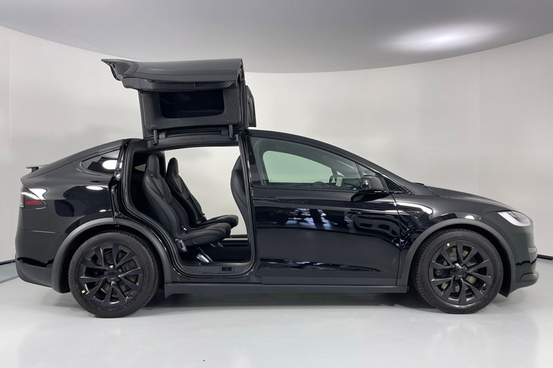 Top 10 xe SUV mạnh nhất năm 2022: Tesla Model X Plaid đầu bảng