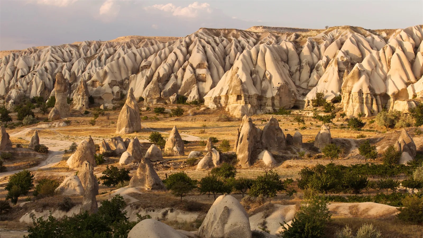Khám phá thành phố ngầm của Cappadocia, nơi có thể chứa được 20.000 người - Ảnh 1.