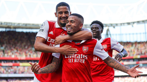 Arteta tiết lộ cách Arsenal vượt qua Tottenham để mua Jesus