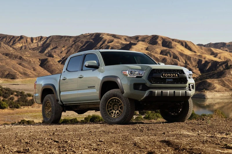 6. Toyota Tacoma 2022 (giá khởi điểm: 26.700 USD).