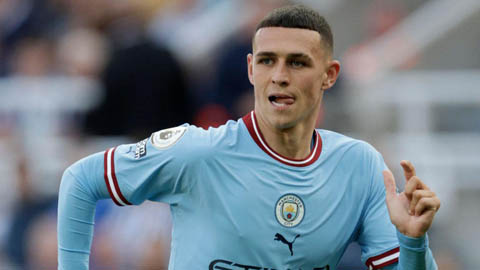 Man City tăng lương hơn gấp ba lần để giữ chân 'báu vật'