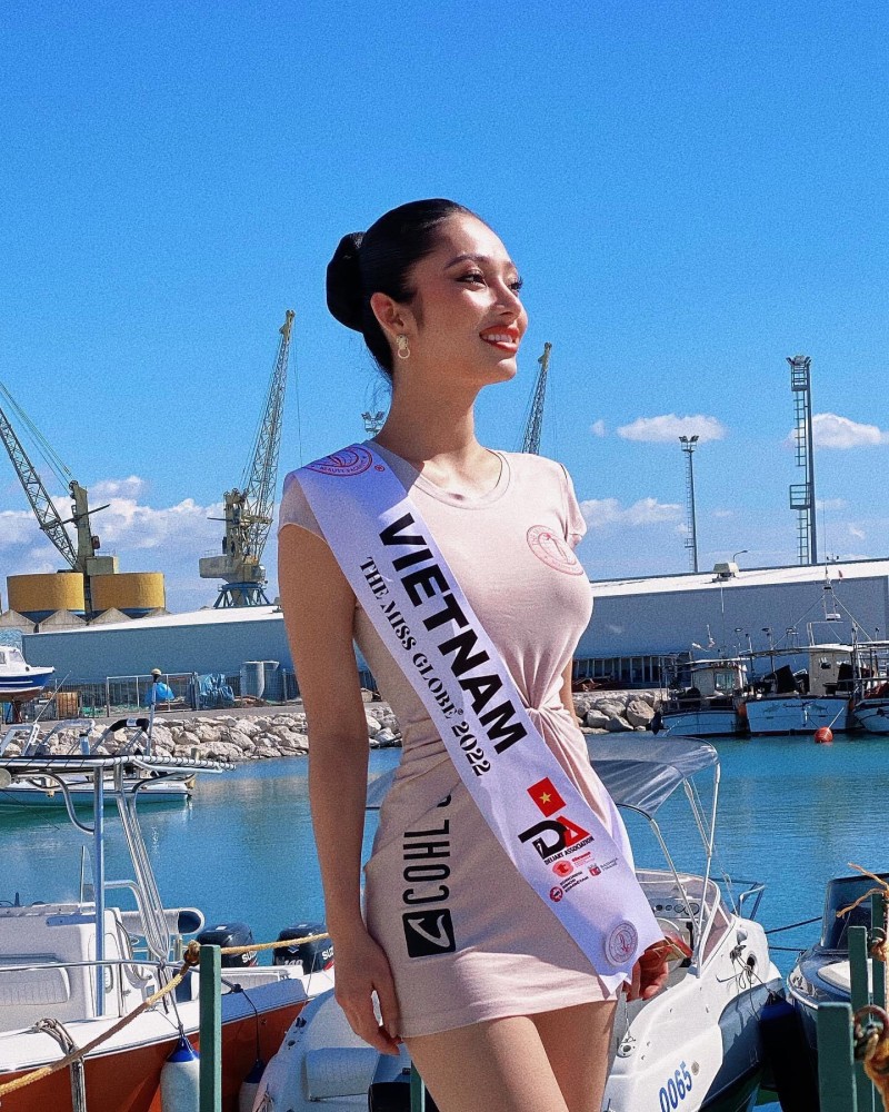 Lâm Thu Hồng đại diện Việt Nam tại The Miss Globe 2022
