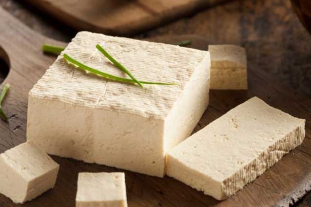 Chuyên gia cảnh báo: Chọn đậu phụ thấy có 3 dấu hiệu này cẩn thận kẻo nhập viện có ngày