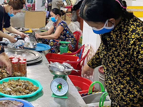 Đà Nẵng xử lý nghiêm vi phạm sử dụng cân "điêu" tại các chợ