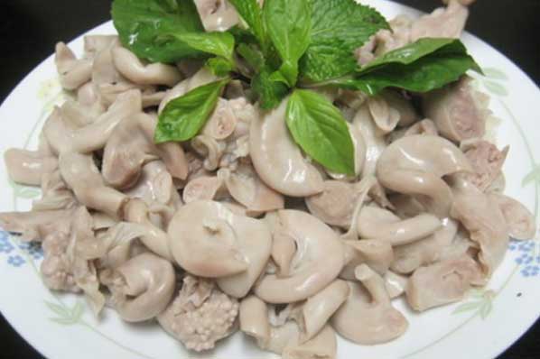 Lòng lợn ngon tới mấy thì 4 kiểu người này cũng nên tránh xa, đừng để hại thân