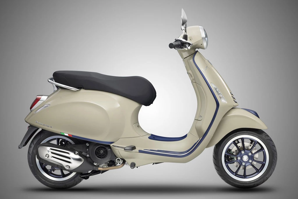 Vespa Primavera S 125.