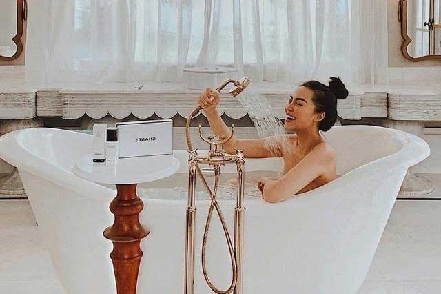 4 việc không nên làm khi tắm, thực hiện sai có thể gây đột quỵ