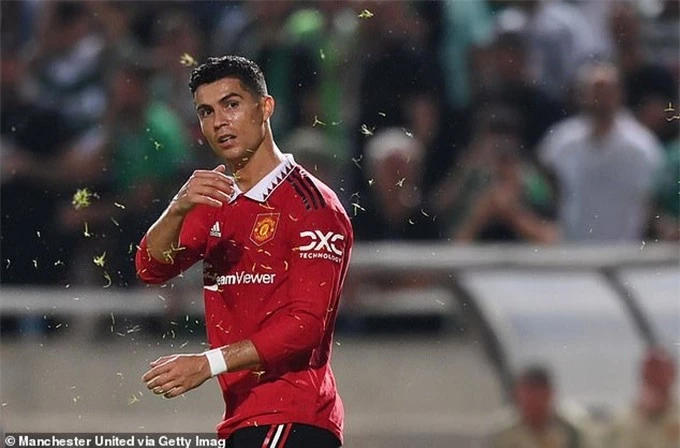 C.Ronaldo gây thất vọng, HLV Ten Hag nói điều bất ngờ - 1