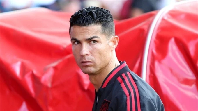 C.Ronaldo gây thất vọng, HLV Ten Hag nói điều bất ngờ - 2