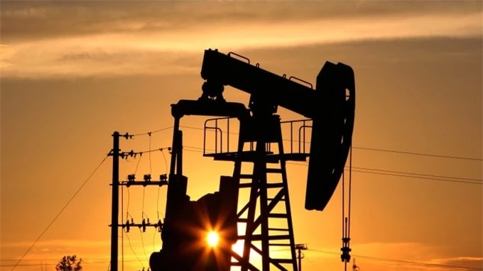 Morgan Stanley: Giá dầu sẽ trở lại mốc 100 USD/thùng trong quý tới - 1