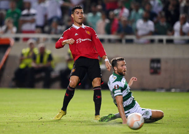 Dứt điểm nghiệp dư, Ronaldo thiết lập kỷ lục vô cùng tệ hại trong sự nghiệp