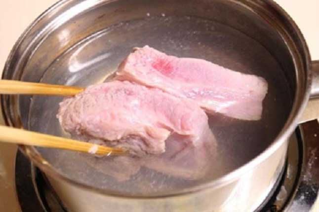 Luộc thịt theo 3 cách này thịt mất chất, nhạt vị kém hấp dẫn