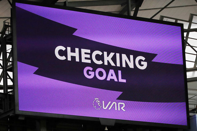 Xác định thời gian VAR được đưa vào sử dụng tại V-League