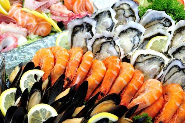 Ăn hải sản đừng dại kết hợp với những thực phẩm này, kẻo chất bổ hóa thành chất độc, nhập viện tức thì