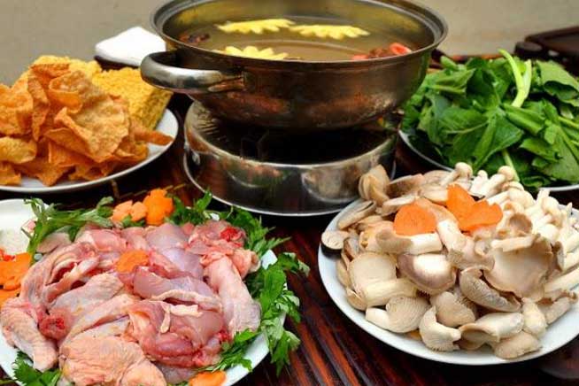 Bỏ thứ này vào nấu lẩu gà khiến nồi lẩu thơm nức đậm vị, cả nhà ai cũng thích mê