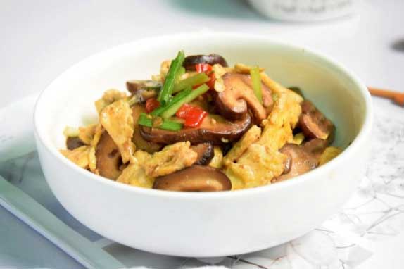 Trứng đã bổ ăn cùng 4 thực phẩm này còn tốt hơn: Vừa đánh bay mỡ thừa vừa phòng ngừa bệnh tật