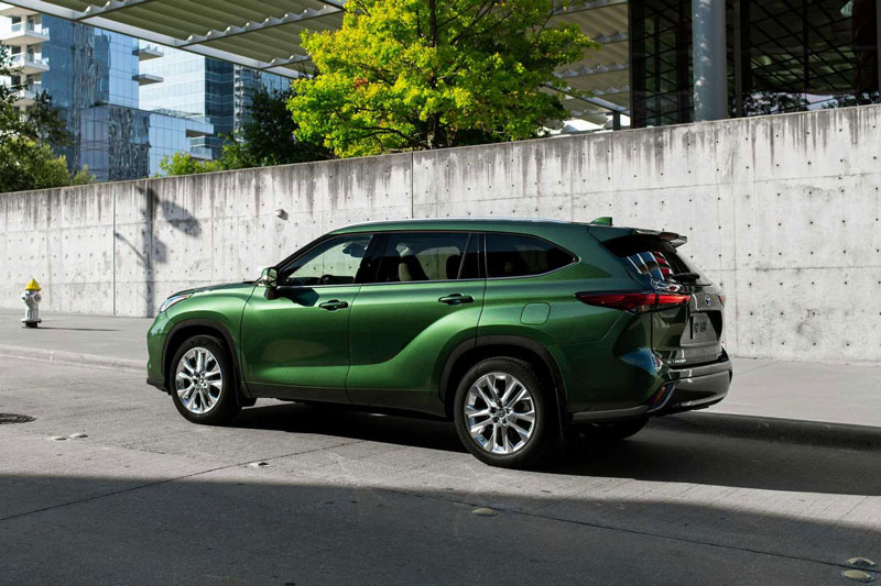 Toyota Highlander Turbo 2023 ra mắt với công suất 265 mã lực