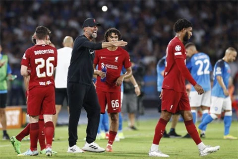 Liverpool trong năm thứ 7 dưới triều đại HLV Klopp đang sa sút không phanh