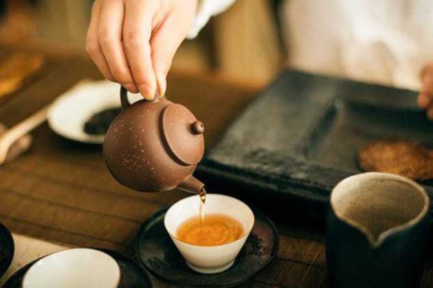 Trà xanh là "thần dược của thanh xuân" nhưng uống theo 4 cách này lại gây bệnh nguy hiểm