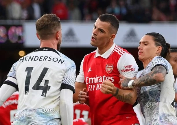 FA vào cuộc, sao Liverpool và Arsenal lo sốt vó vì hành động phi thể thao 200487