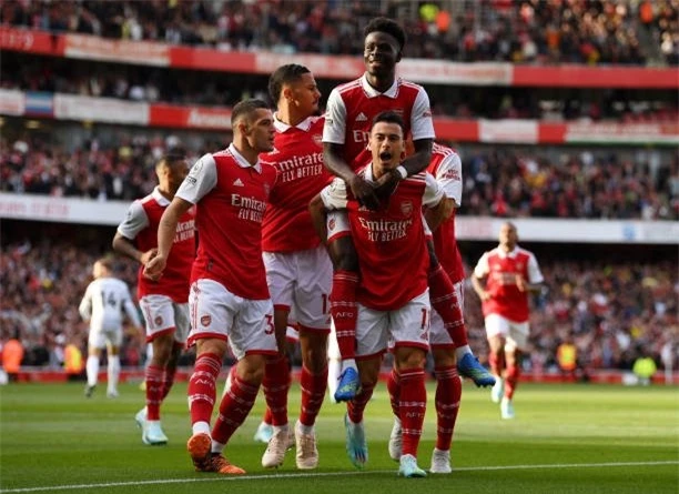 FA vào cuộc, sao Liverpool và Arsenal lo sốt vó vì hành động phi thể thao 200490