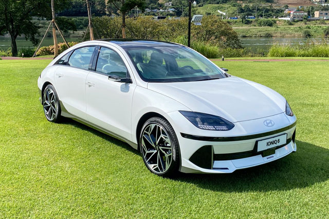 Hyundai Ioniq 6 với tầm hoạt động 615km/ lần sạc, cạnh tranh Tesla Model 3