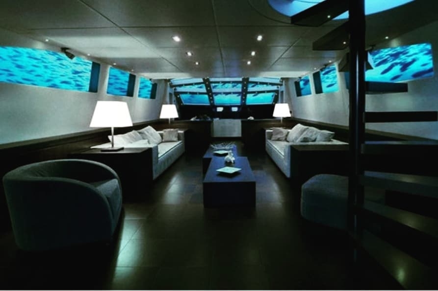 Khám phá khách sạn 5 sao dưới đáy biển