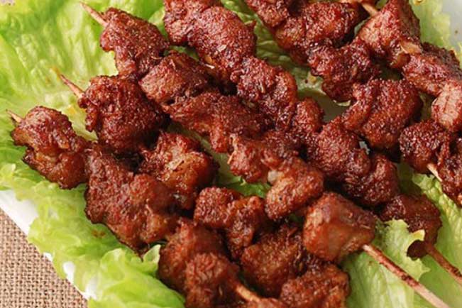 5 dấu hiệu cảnh báo bạn đang ăn quá nhiều thịt, cần thay đổi trước khi quá muộn