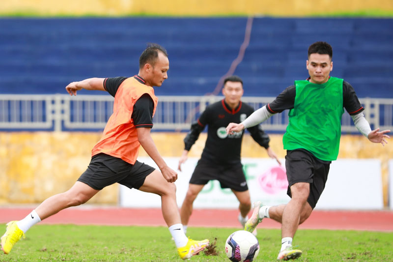 Trụ cột ĐT Việt Nam báo tin mừng cho HLV Park trước thềm AFF Cup