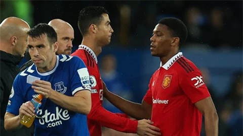 Martial có thể mất suất ở ĐT Pháp dự World Cup