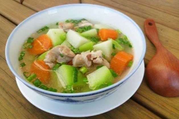 3 thói quen ăn canh gây hại cho sức khỏe của bạn, nhất là điều thứ 2