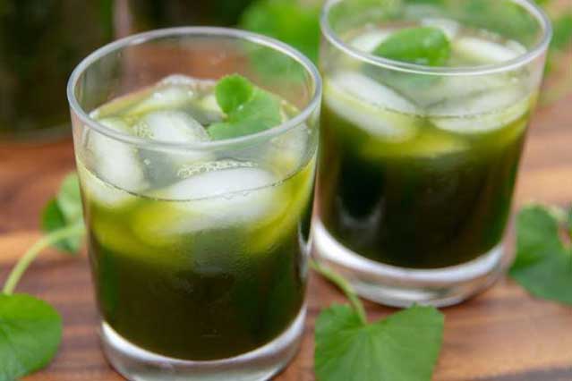 6 loại đồ uống mát gan, trị mụn trứng cá hiệu quả