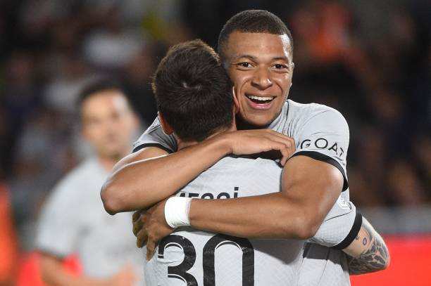 Mbappe không cùng đẳng cấp, Messi mới là ‘ông trùm’ thực sự ở PSG