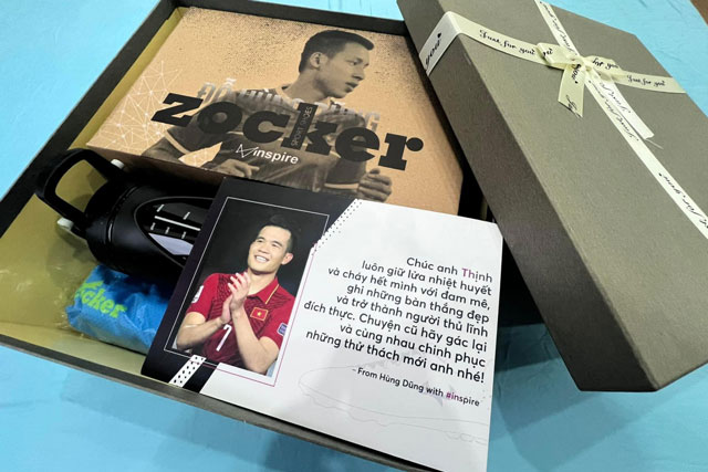 Hùng Dũng có 'hành động đặc biệt' với Hoàng Thịnh khiến CĐM ngưỡng mộ