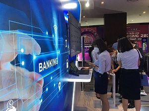 Nhiều dịch vụ ngân hàng có thể sử dụng hoàn toàn trên kênh số