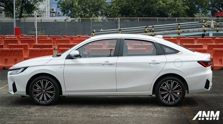 Cận cảnh Toyota Vios 2023 sắp về Việt Nam: giá từ 491 triệu, thiết kế như Camry 202094