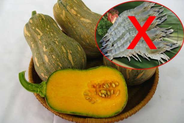 7 thực phẩm không nên kết hợp với bí ngô kẻo rước độc hối không kịp