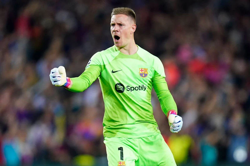 Thủ môn: Marc-Andre ter Stegen (Barcelona).