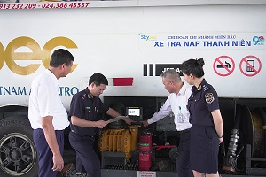 Quy định lắp thiết bị đo xăng điện tử không ảnh hưởng nhập khẩu xăng dầu