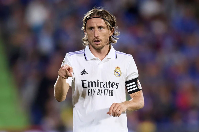 Tiền vệ: Luka Modric (Real Madrid).