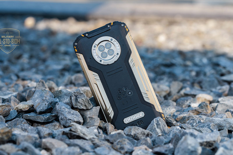 Smartphone “nồi đồng cối đá”, pin 6.250 mAh, RAM 8 GB, giá 6 triệu đồng